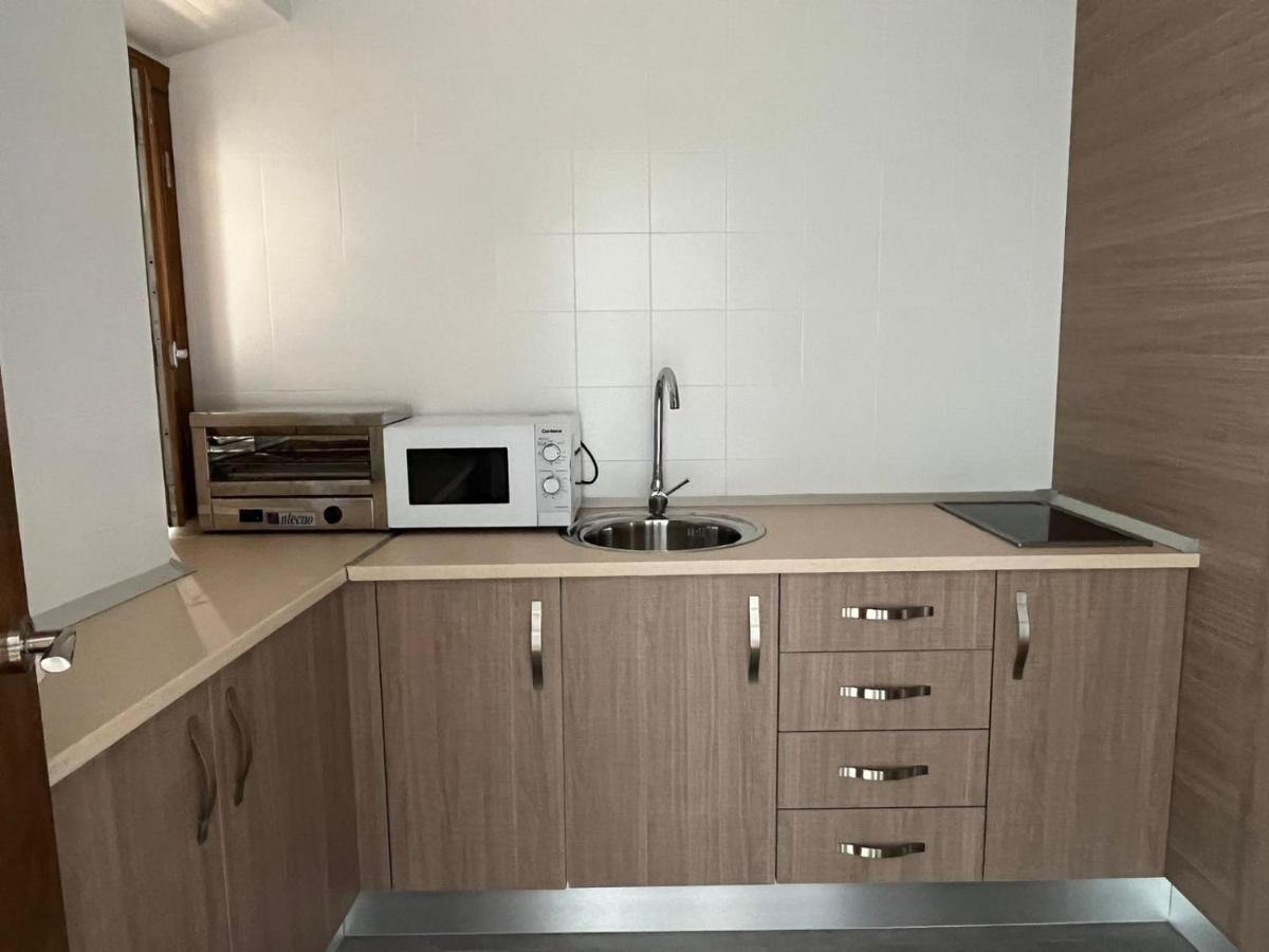 Clarisas Suites Carmona  Exteriör bild