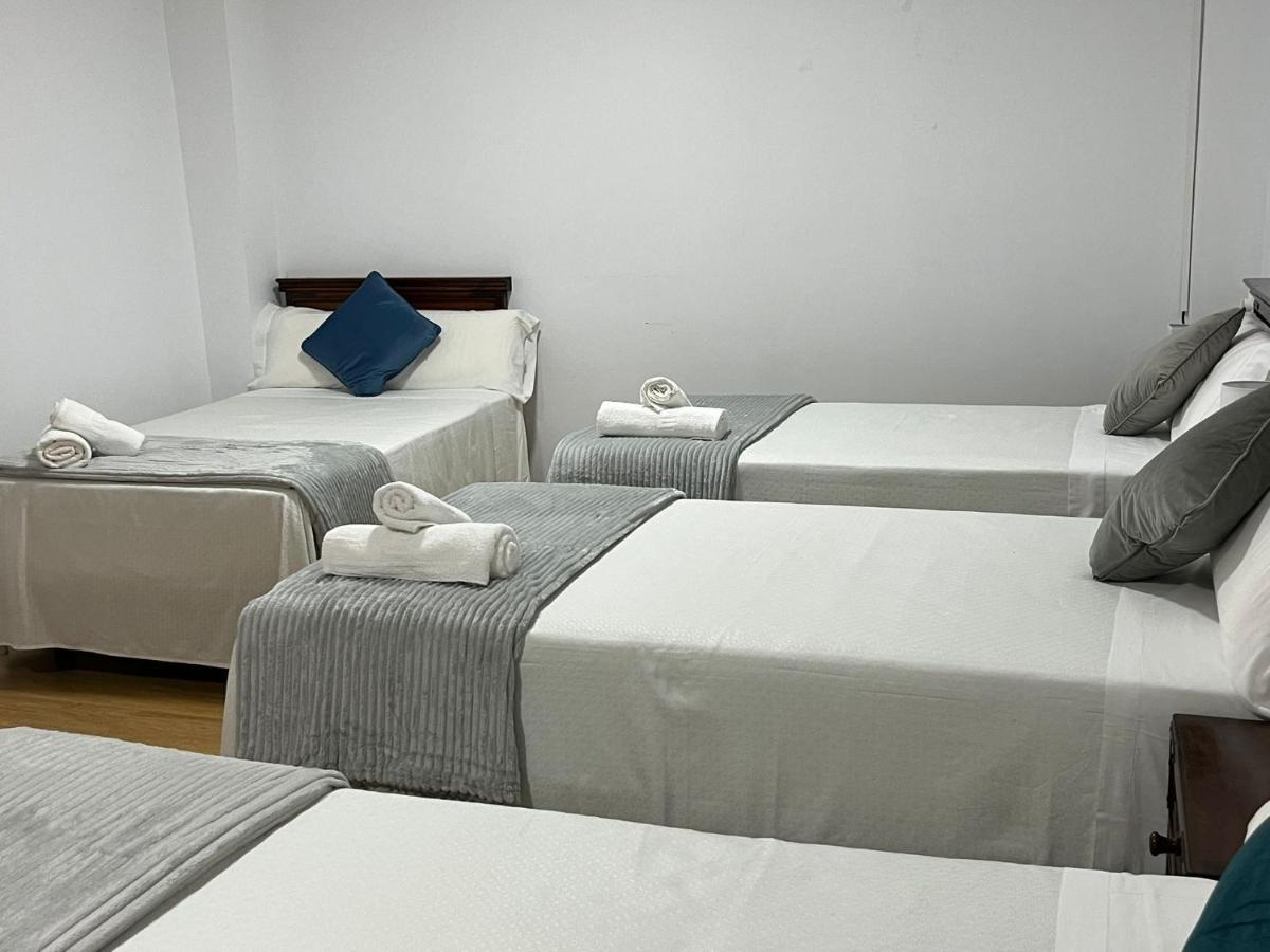 Clarisas Suites Carmona  Exteriör bild