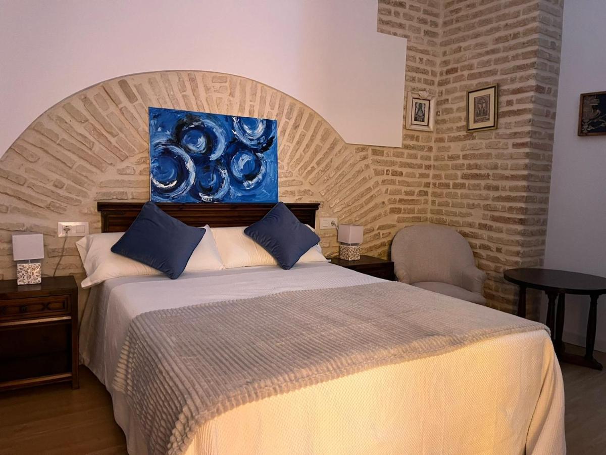 Clarisas Suites Carmona  Exteriör bild